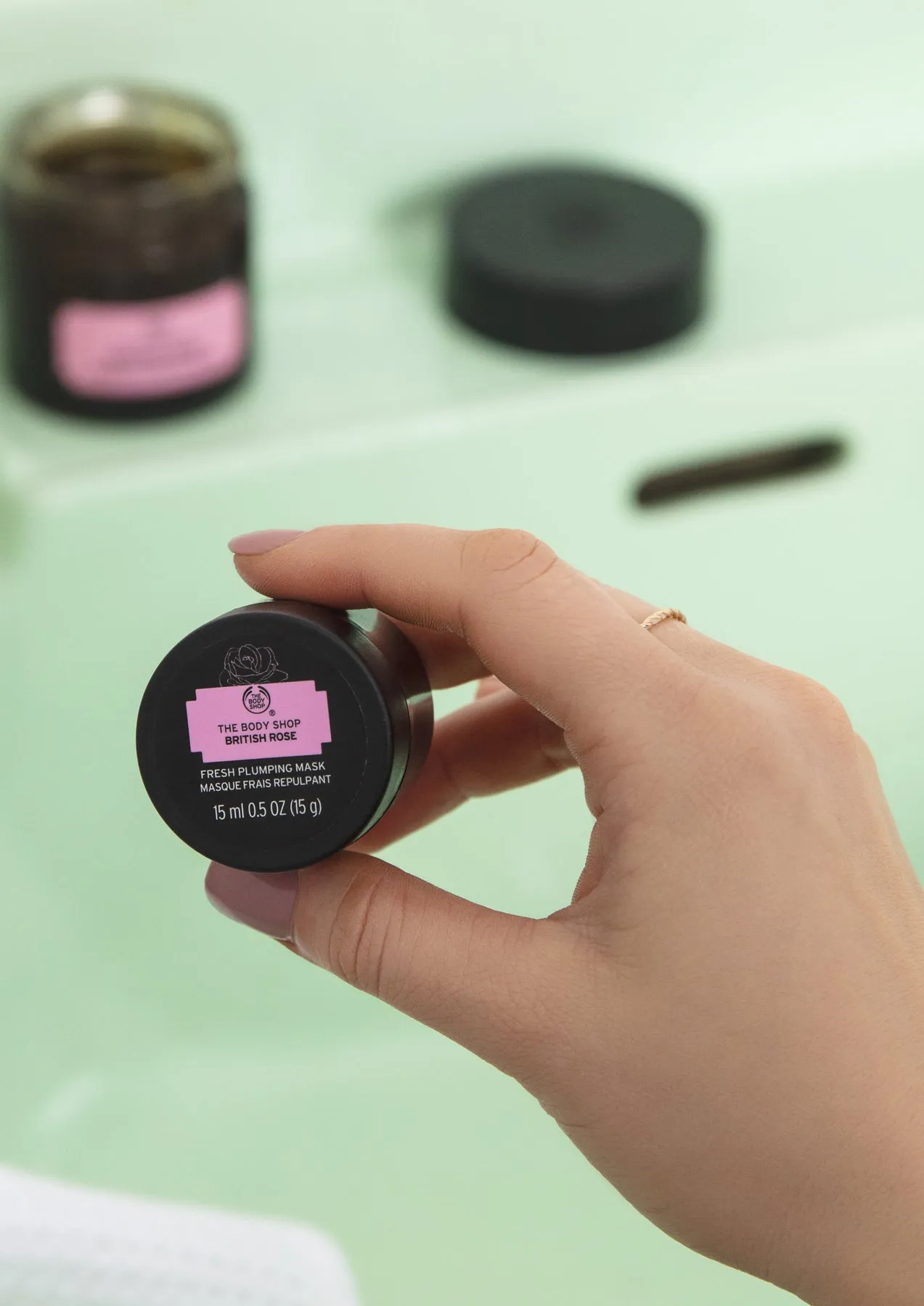 British Rose Fresh Plumping Mask
