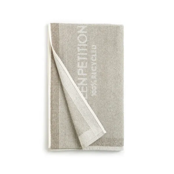 Calm FIT Peaceful Bath Towel