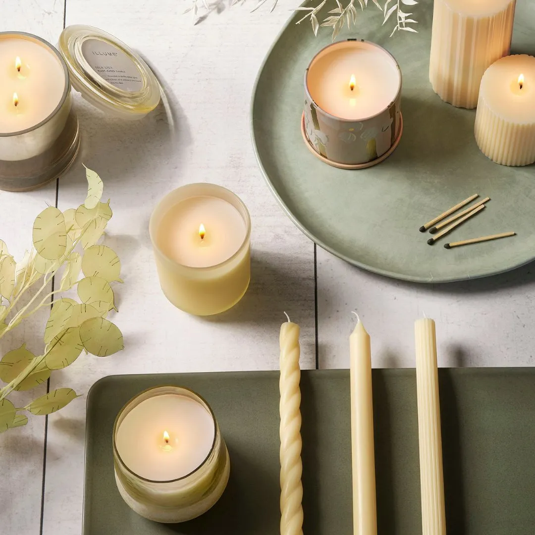 Isla Lily Small Fragranced Pillar Candle