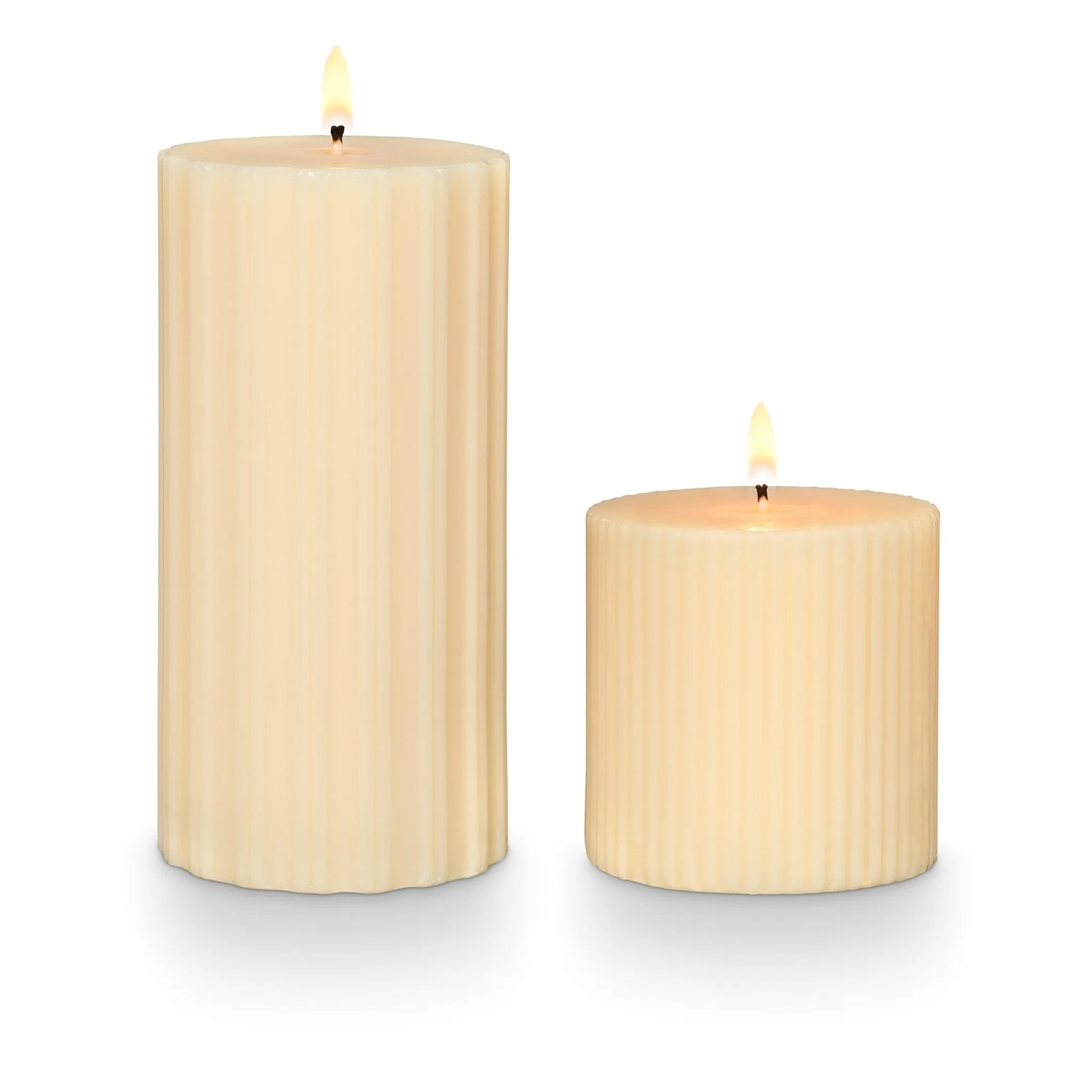 Isla Lily Small Fragranced Pillar Candle